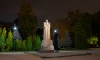Памятник Николаю Рериху получил новую подсветку