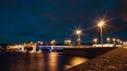 В День флага РФ Дворцовый мост окрасится цветами триколо...