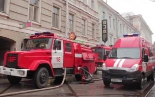 Женщина пострадала во время пожара в квартире на Васильевском острове