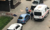 На юге Петербурга погибла женщина, упав с общего балкона многоэтажки