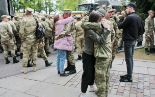 В Ленобласти встретили росгвардейцев, вернувшихся из районов проведения спецоперации на Украине