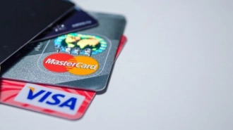 В Центробанке не увидели рисков отключения России от Visa и MasterCard