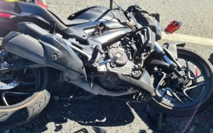 Мотоциклист погиб, влетев в фуру на КАД