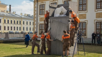 В Летнем саду открыли скульптуры после зимы