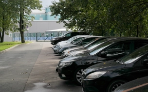 170 тысяч часов парковки в центре Петербурга оплатили автомобилисты через Сбер