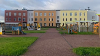 В Стрельне заканчивается строительство детского сада