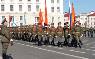 В колонне по Дворцовой во время парада Победы пройдут 4674 человека