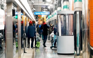 На "зеленой ветке" метро поезда вновь ходят в штатном режиме