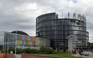 Европарламент утвердил доклад об ужесточении политики в отношении РФ