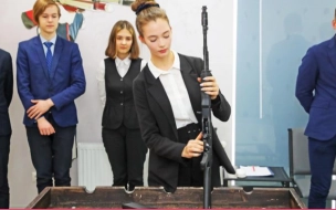 В петербургской гимназии открыли стрелковый кабинет для пневматического тира