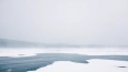 В Ленобласти УАЗ с двумя людьми провалился под лед озера
