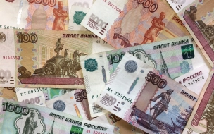 Петербуржцы пожаловались на задержки выплат по больничным