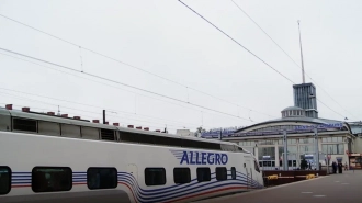 Стало известно, сколько пассажиров ежедневно пересекают границу с Финляндией на поездах "Аллегро"