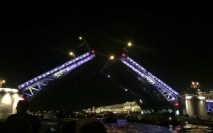 "Поющие мосты" закроют в ночь на 4 ноября под классическую музыку
