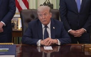 Трамп выступил за продолжение прямых контактов с Путиным