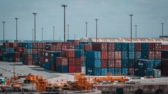 В порту Петербурга приостановлено перемещение 27 тонн аргентинского жира 