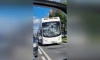 На Ленинском проспекте автобус серьезно повредился во время ДТП