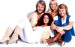 Группа ABBA выпустит новые песни спустя почти 40 лет перерыва