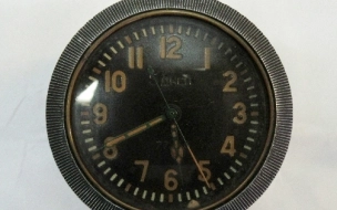 В посылке в Пулково нашли радиоактивные танковые часы