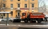 Почти тысяча дворников вышли на улицы Петербурга убирать снег