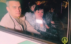 Сотрудники ГИБДД остановили каршеринговый автомобиль с  пьяными мигрантами