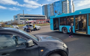 Автобус сбил молодую девушку на Благодатной