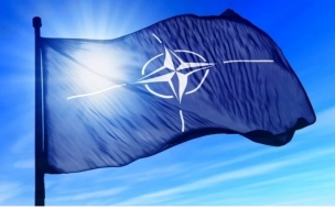 Global Times: руки НАТО "обагрены кровью" — китайский обозреватель назвал виновного в кризисе на Украине