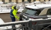 Почти 2 тыс. автомобилей  с закрытыми номерами очистили на парковках Петербурга