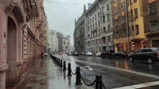 В Петербург вернутся ветер и кратковременные дожди