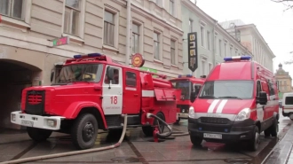 Дом Басевича  на Большой Пушкарской тушат 38 пожарных