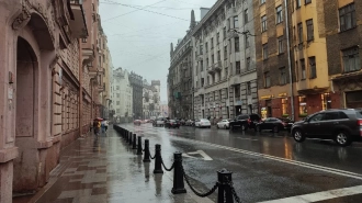 Под влиянием передней части циклона в Петербурге в воскресенье сохранится непогода 