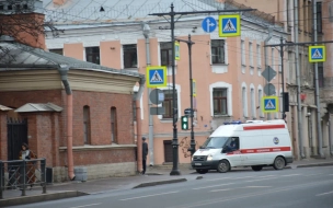 На Богатырском проспекте из-за резкого торможения автобуса пострадал младенец