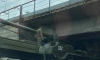 В Новосибирске под мостом застряла артиллерийская установка