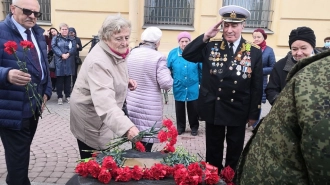 В музее Блокады Ленинграда прошла церемония открытия закладного камня на месте будущего памятника Блокадному Учителю