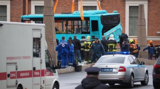 В Петербурге задержали водителя  в качестве подозреваемого после падения автобуса