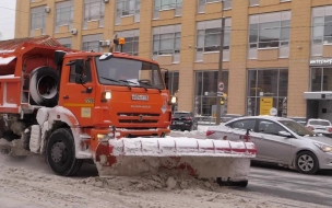 С начала зимы с дорог Петербурга вывезли больше млн кубометров снега