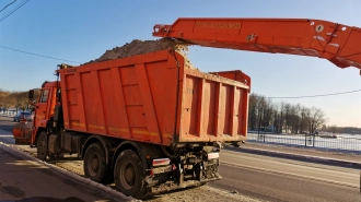 После новогодней ночи в Петербурге собрали 167 кубометров мусора