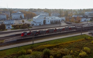 Десятивагонные "Ласточки" будут курсировать по выходным дням между Петербургом и Великим Новгородом 
