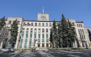 Петербургский завод по производству оптической техники "Ломо" передали концерну "Калашников"