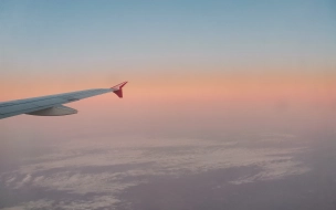 В Югре самолет вынужденно сел из-за отказа датчиков шасси