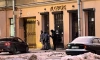 Полиция вторые сутки дежурит у закрытых баров в центре Петербурга