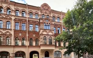 Бывший доходный дом на улице Достоевского освободился от лесов