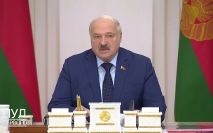Лукашенко заявил, что поток беженцев через Белоруссию в ЕС не прекращается