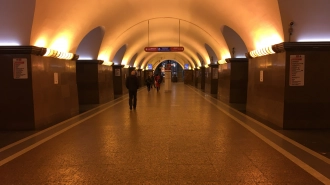 На станции метро "Площадь Ленина" обнаружили плакат, оскорбляющий чувства верующих
