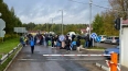 Украинские беженцы проводят по несколько дней на границе...