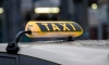 Водитель такси предложил петербурженке оплатить поездку натурой