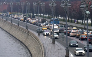 Массовая авария на КАД собрала пробку в полтора километра