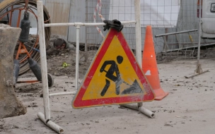 На Пискаревском проспекте начались работы по замене дорожного покрытия