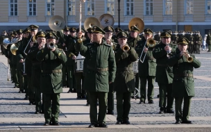 СМИ: Парад Победы на Дворцовой могут провести без зрителей