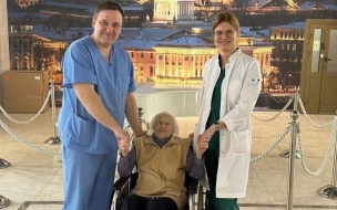 Старейшую учительницу Петербурга Надежду Строгонову выписали из больницы